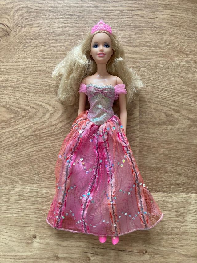 Muñeca Barbie princesa