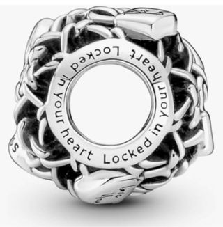 charm pandora