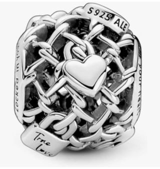 charm pandora