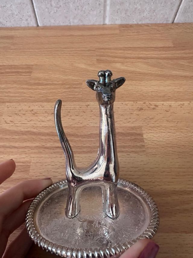 Porta anelli giraffa placcato argento