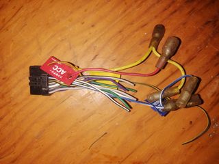 Conector radio pioneer