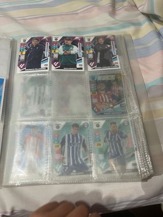 Se venden cromos adrenalyn xl 2023-2024/ 2024-2025