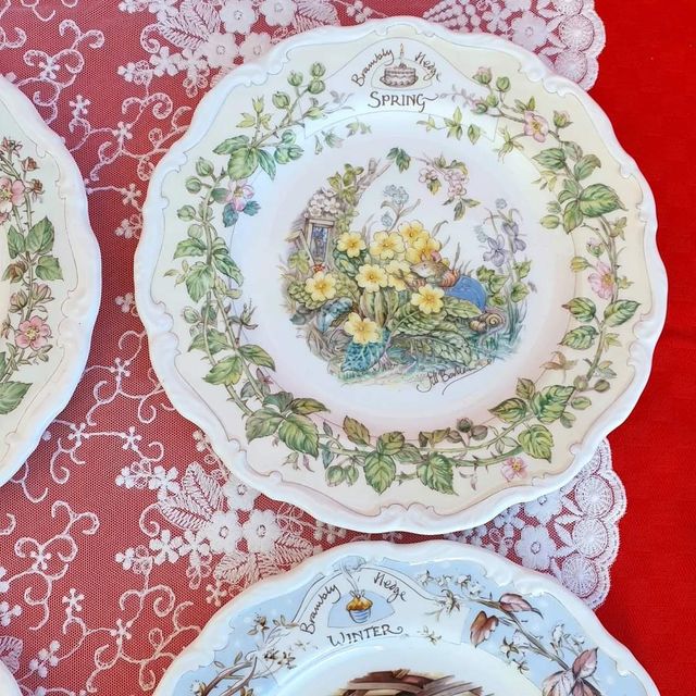Set piatti stagioni Brambly Hedge