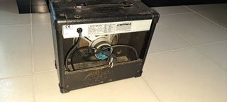 Amplificador guitarra