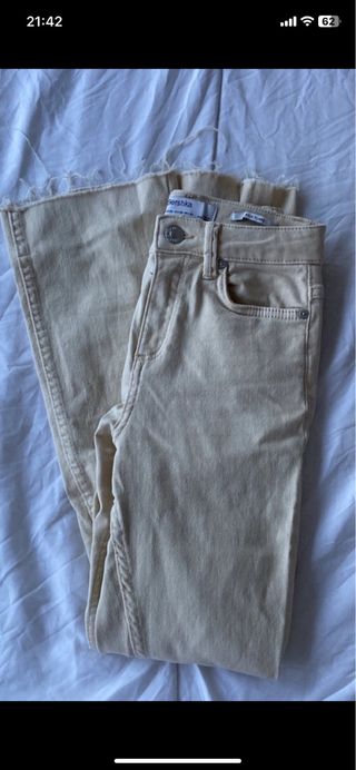 pantalon kick flare