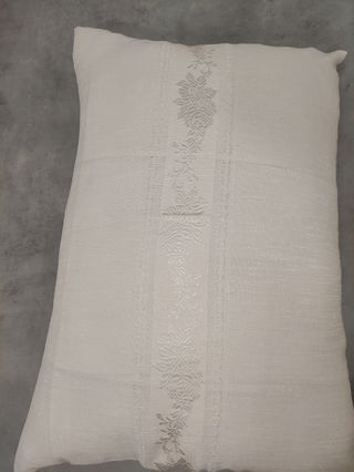 3 Cojines Nuevos / Blanco