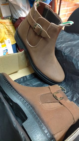 Botín piel.