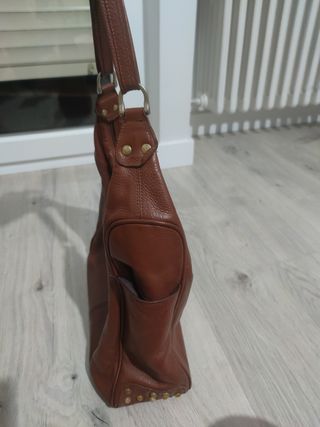 Bolso marrón de cuero