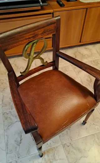 Silla-butaca con reposabrazos