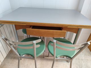 Mesa de cocina extensible 