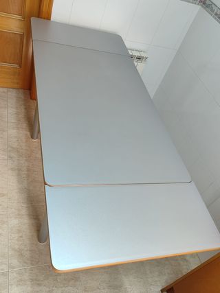 Mesa de cocina extensible 