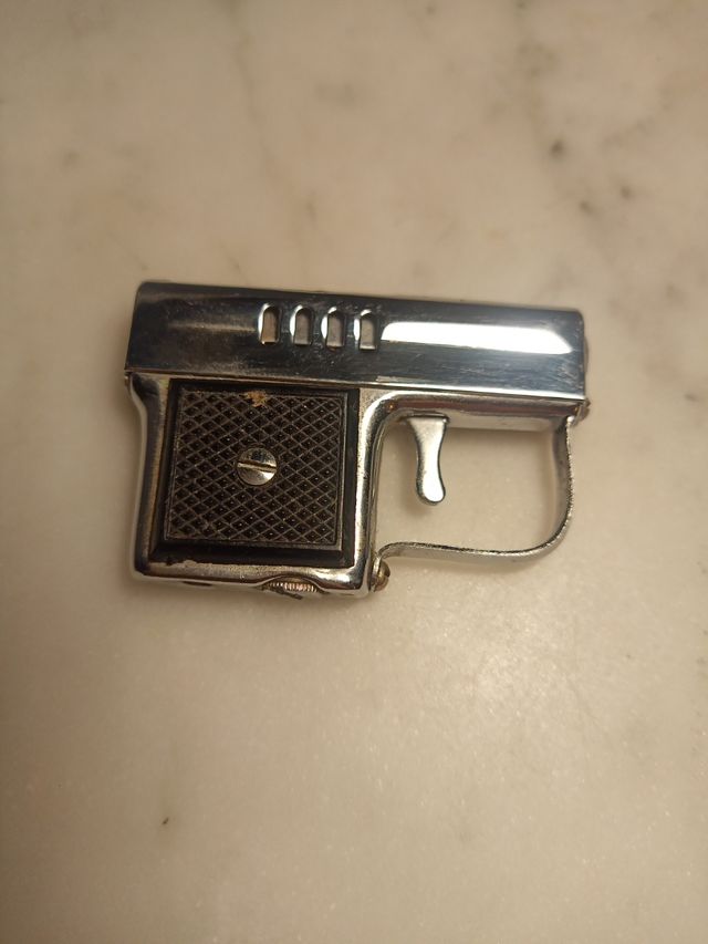 Mechero de colección antiguo