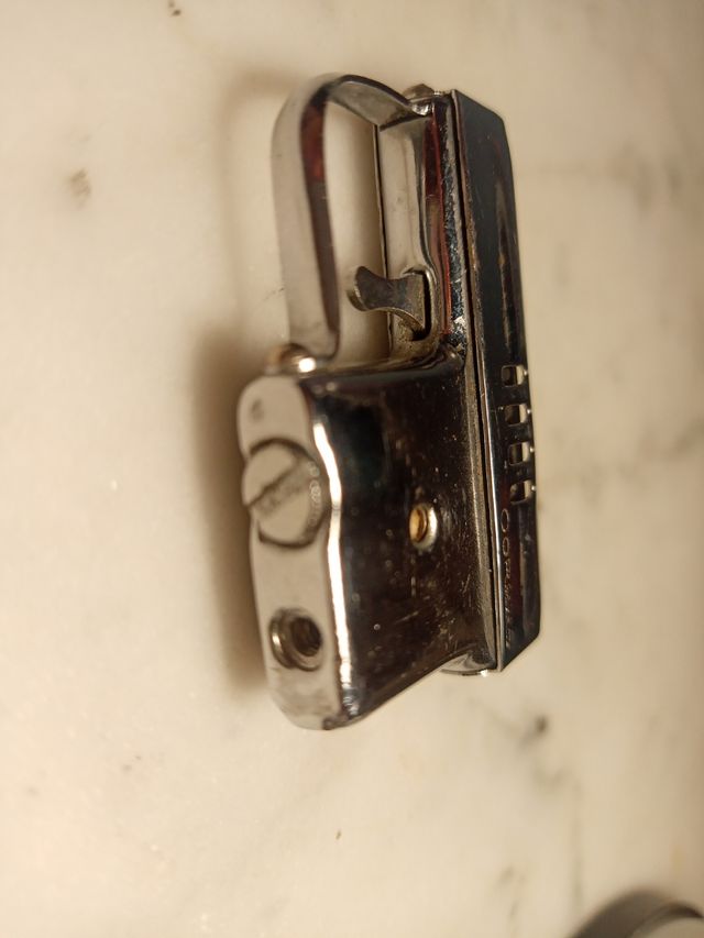 Mechero de colección antiguo