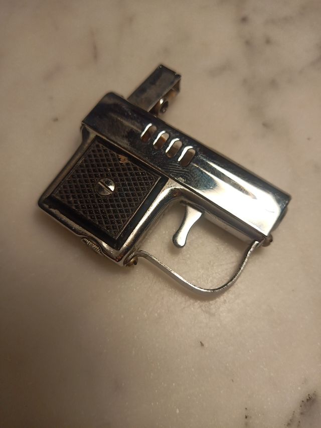 Mechero de colección antiguo