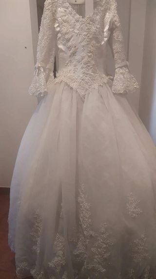 Vestido de noiva marca Demétrios