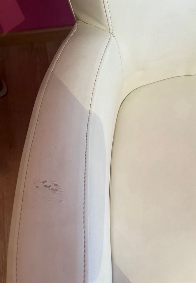 Sillon   giratorio de piel blanco