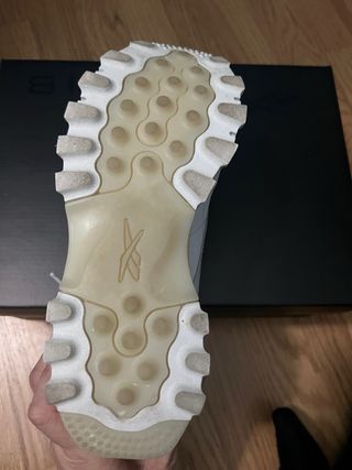 Zapatilla blanca 