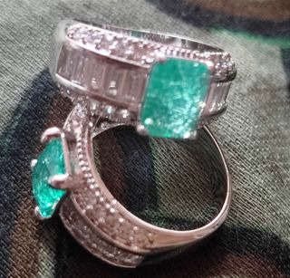 SORTIJA CON CIRCONITAS Y PARAIBA