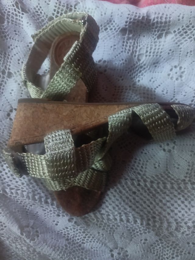 Sandalias bimba y lola