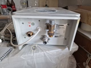 TERMO JUNKERS HYDRONEXT 12 LITROS.