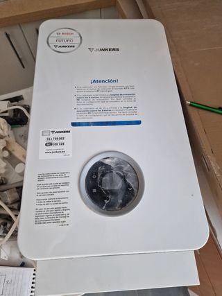 TERMO JUNKERS HYDRONEXT 12 LITROS.