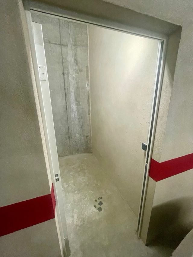 Garaje y trastero en venta