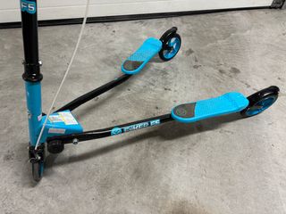 Patinete 3 Ruedas Azul Fliker F5 y Sp5