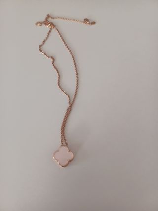 Collana con ciondolo