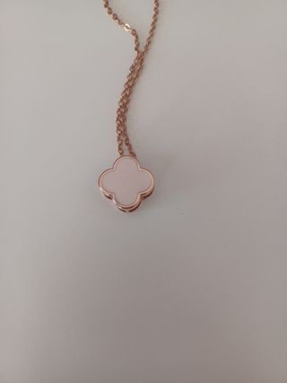 Collana con ciondolo