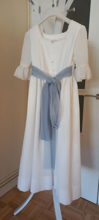VESTIDO DE COMUNIÓN 2024