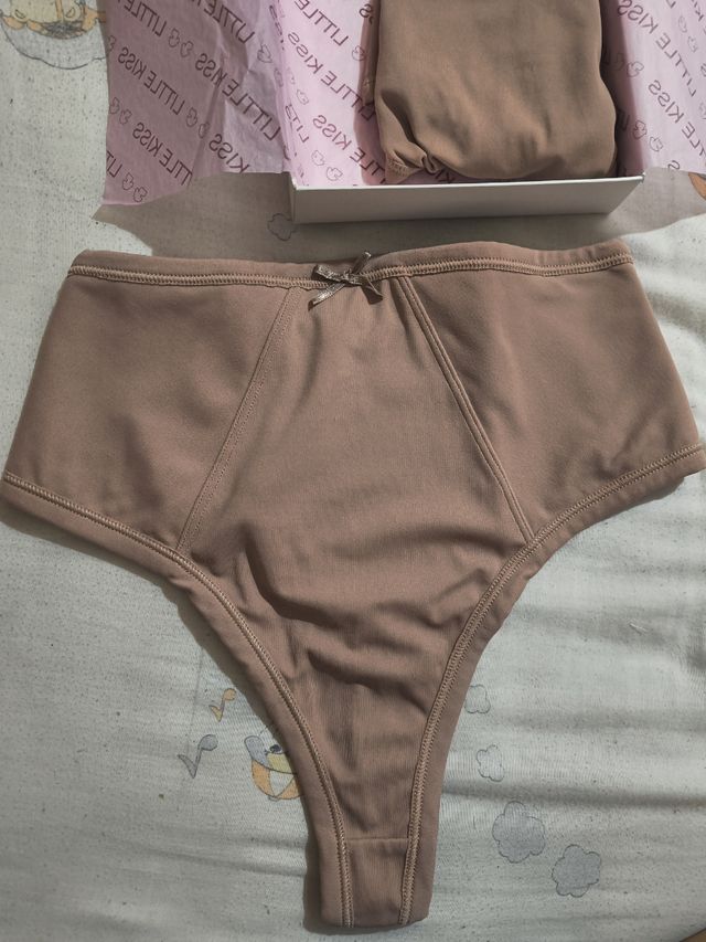 4 tangas beige 36 tangas con ajuste talla P