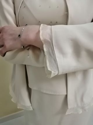 Completo 3 pezzi con gonna