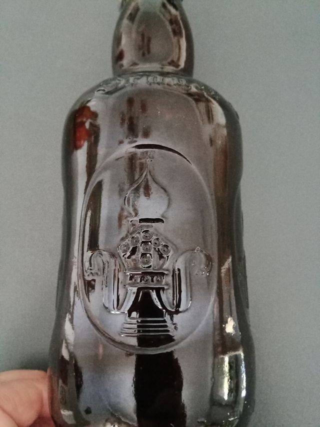 Bottiglia di birra vuota