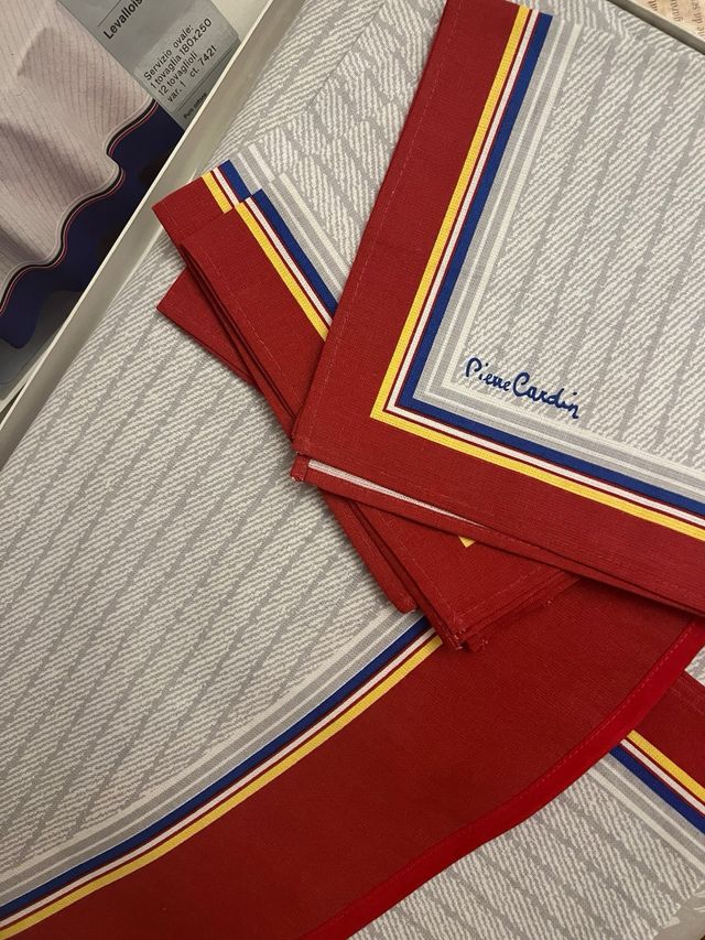 Tovaglia Zucchi Pierre Cardin