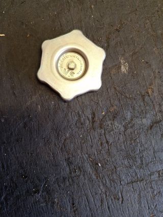 Tapón de llenado de aceite seat600