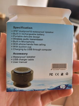 Altavoz resistente al agua con bluetooth