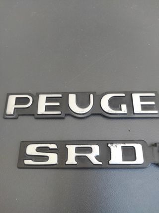 Insignia coche Peugeot 
