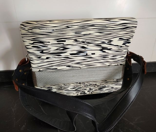 Acordeón Guerrini 12 bajos.