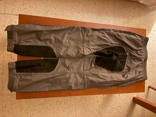 Traje BMW Rainlock 2