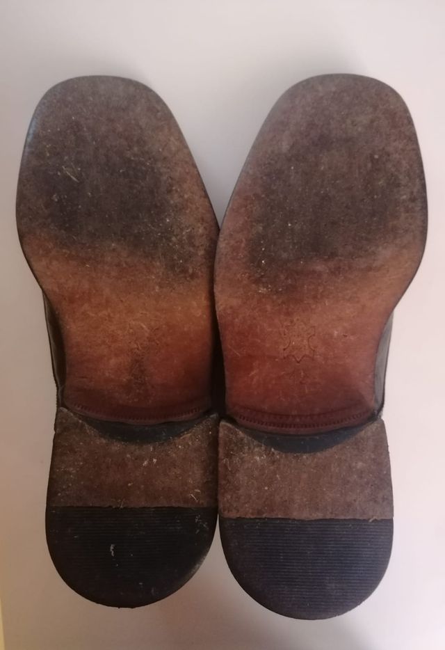 Scarpe nere uomo in cuoio