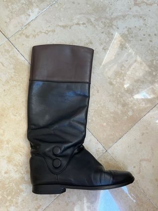 Botas altas de piel