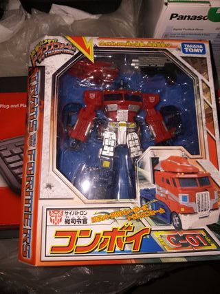 Transformers Optimus Prime Takara Henkei Classic