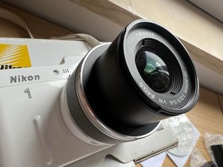 Nikon V1 Model Lens Kit