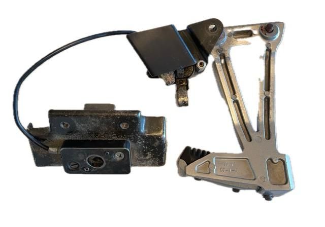 ✅🏍 ESTRIBERA IZQ Y MECANISMO SUZUKI BANDIT 400