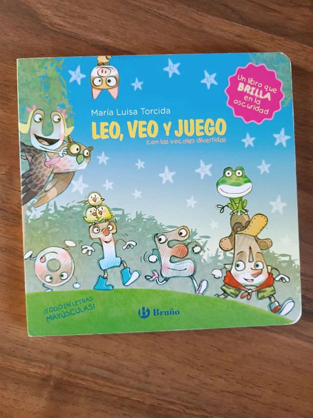 Leo, veo y juego con las vocales