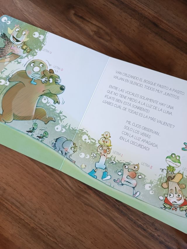 Leo, veo y juego con las vocales