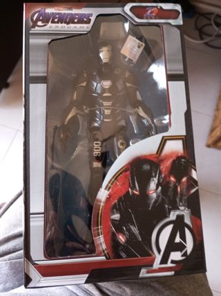 Maquina de guerra,de Marvel endgame