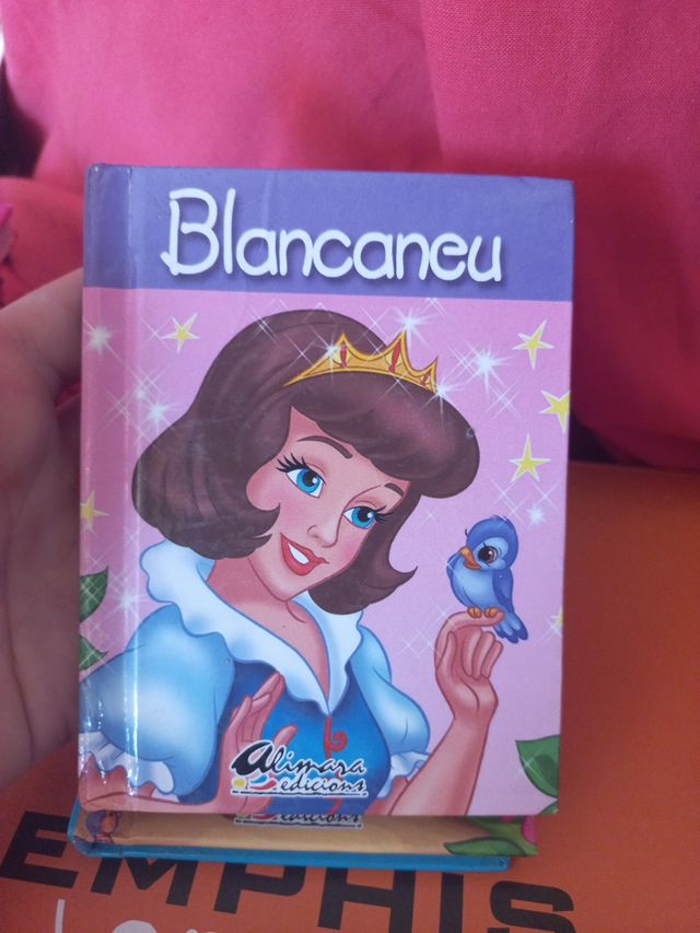 Cuentos infantiles de bolsillo.