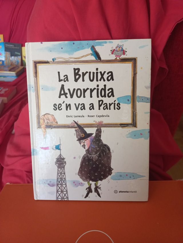 La Bruixa Avorrida se'n va a París