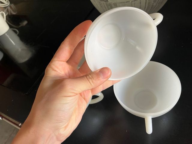 Juego 4 tazas blancas café o café con leche